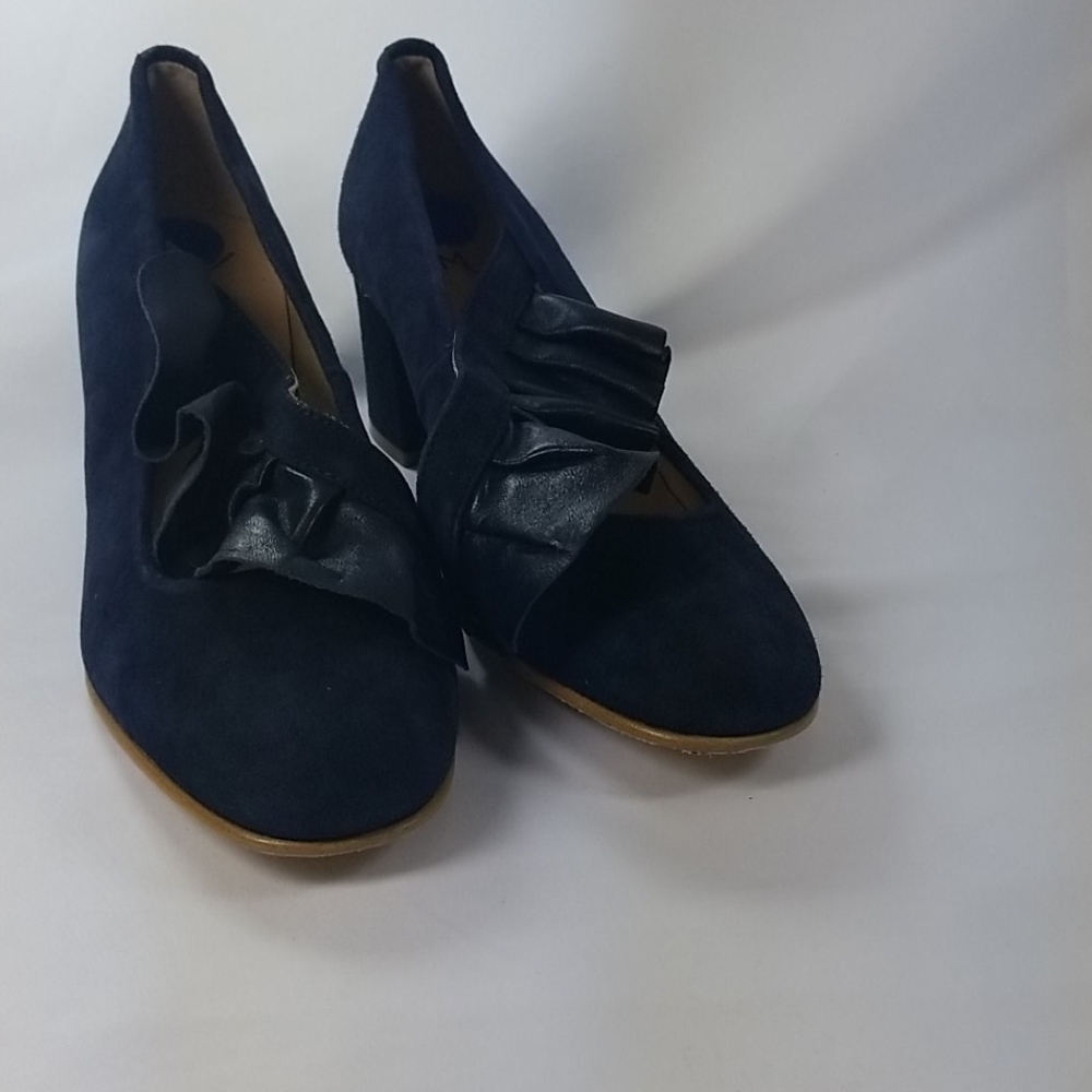Anthropologie Kmb Navy Blue Suede Ruffle Heels Coquette Romantic Heels - Picture 5 of 11